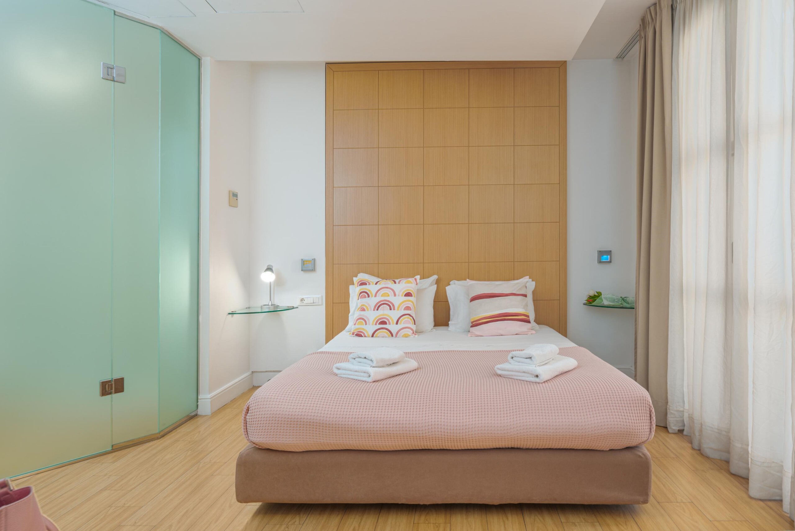 02_Room_A-2