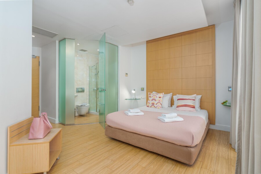 02_Room_A-3